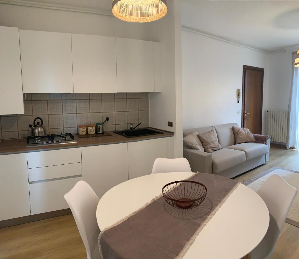 Clo Apartment Toscolano Maderno Exterior foto