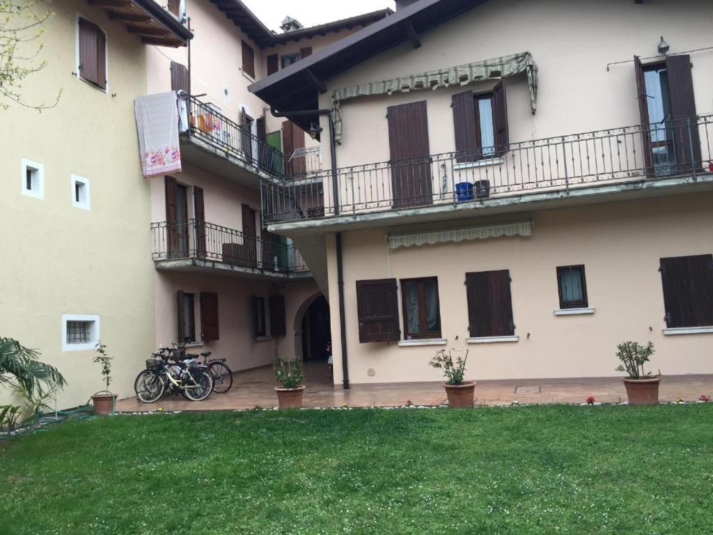 Clo Apartment Toscolano Maderno Exterior foto