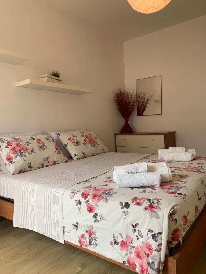 Clo Apartment Toscolano Maderno Exterior foto